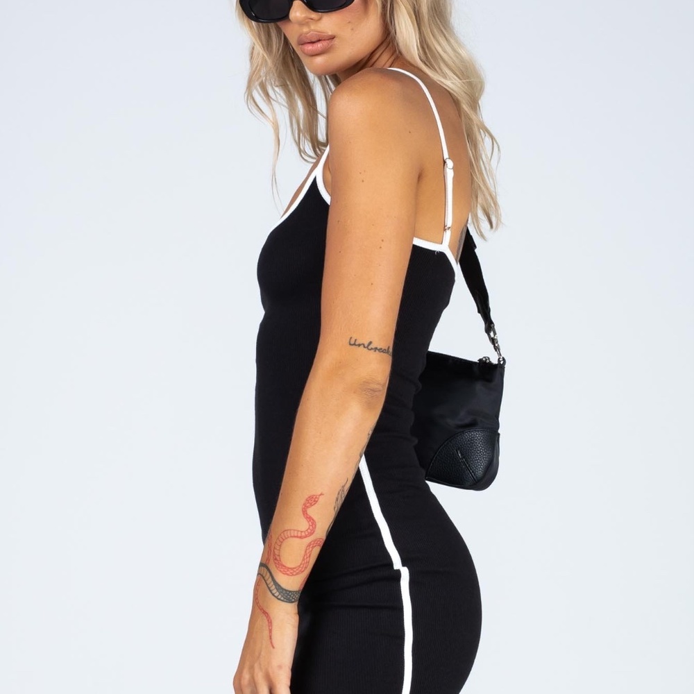 NWOT Princess Polly Black Mini Dress White Piping Size 2 & 6 - Picture 7 of 11